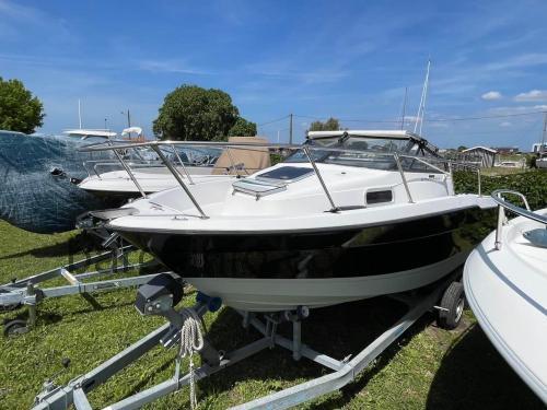Bayliner Trophy 2002 opinión y ficha técnica